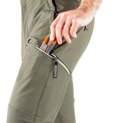 Dettaglio tasca zip e cargo Kapriol Pantalone Earth per uso professionale